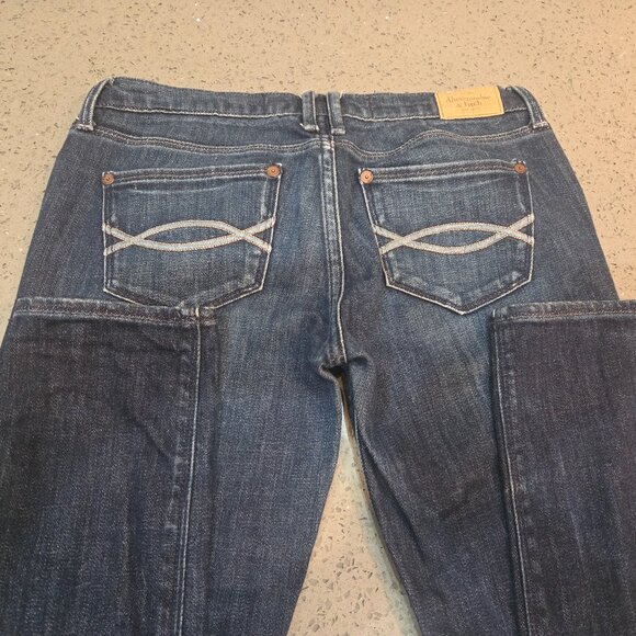 Abercrombie and fitch jeans size 2 - Picture 4 of 5